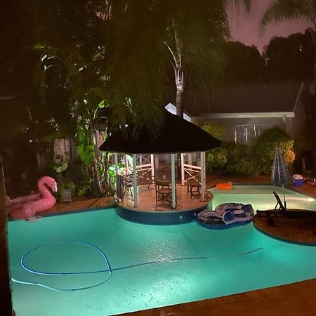 Summerview Guest Lodge Йоханесбург Екстериор снимка